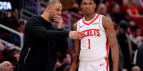 山猫直播-不是单核那块料！高位包夹KD痛击火箭命门 湖人仨持球核球商碾压