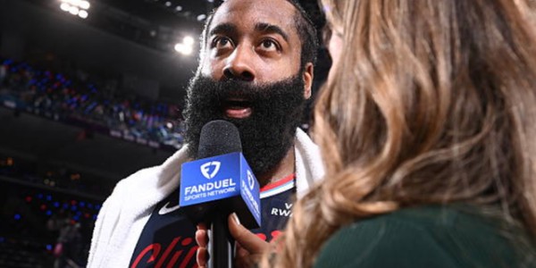 看球网-哈登从未想过离队！坚信快船能绝地反击 在家乡打球机遇千载难逢