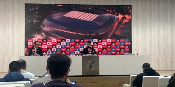 【现场】居莱尔浇灭伯纳乌漫天嘘声 皇马新帅迎首胜